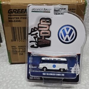 1964 Volkswagen Samba Bus Limited Edition 1:64 Scale Die-cast Pan Am